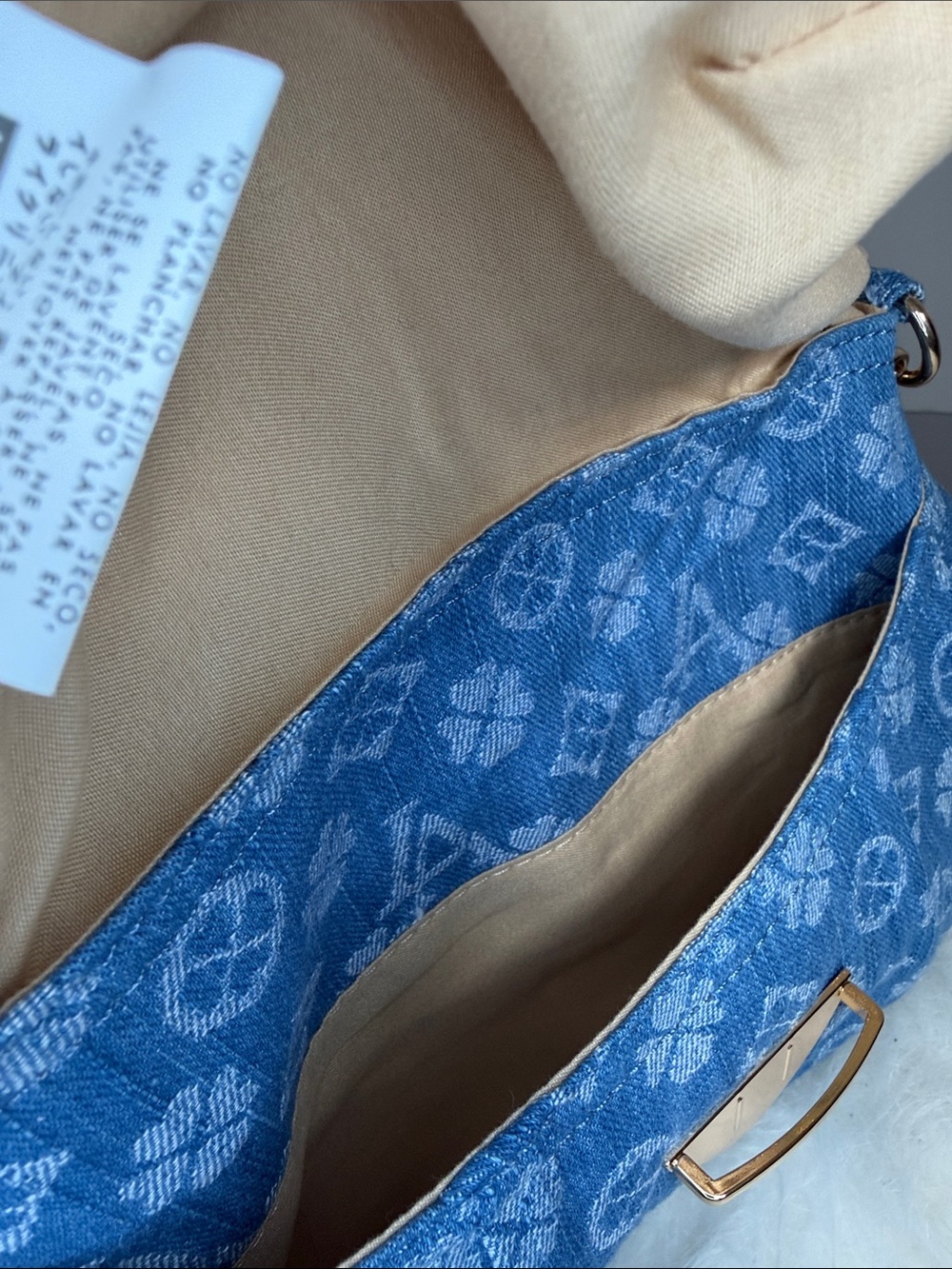 Denim NWOT 3 AM monogram Crossbody bag with large front pocket. 10 X 7 x2 - Picture 12 of 12